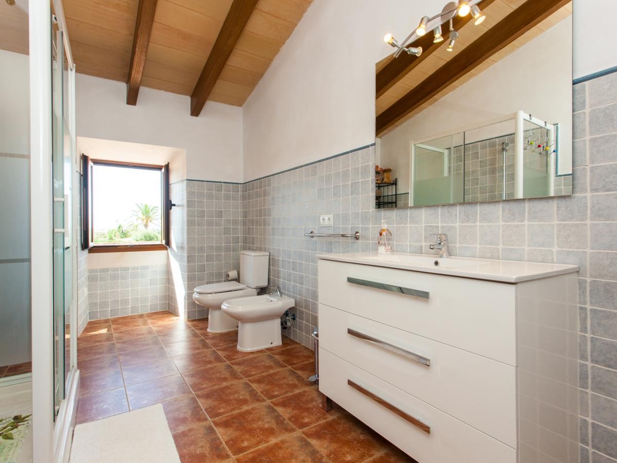 Villa Paula Llombarts Buitenkant foto